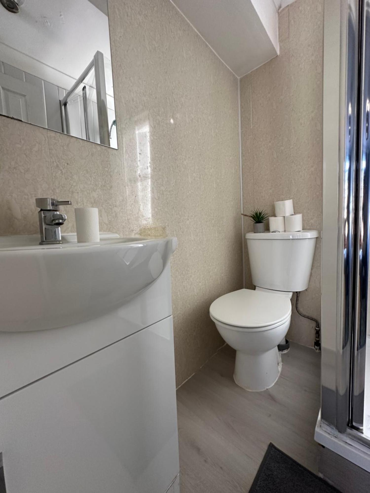"Bright & Spacious" 3 Bedroom Flat By Kings Cross, St Pancras Station!!!!64 Londra Esterno foto