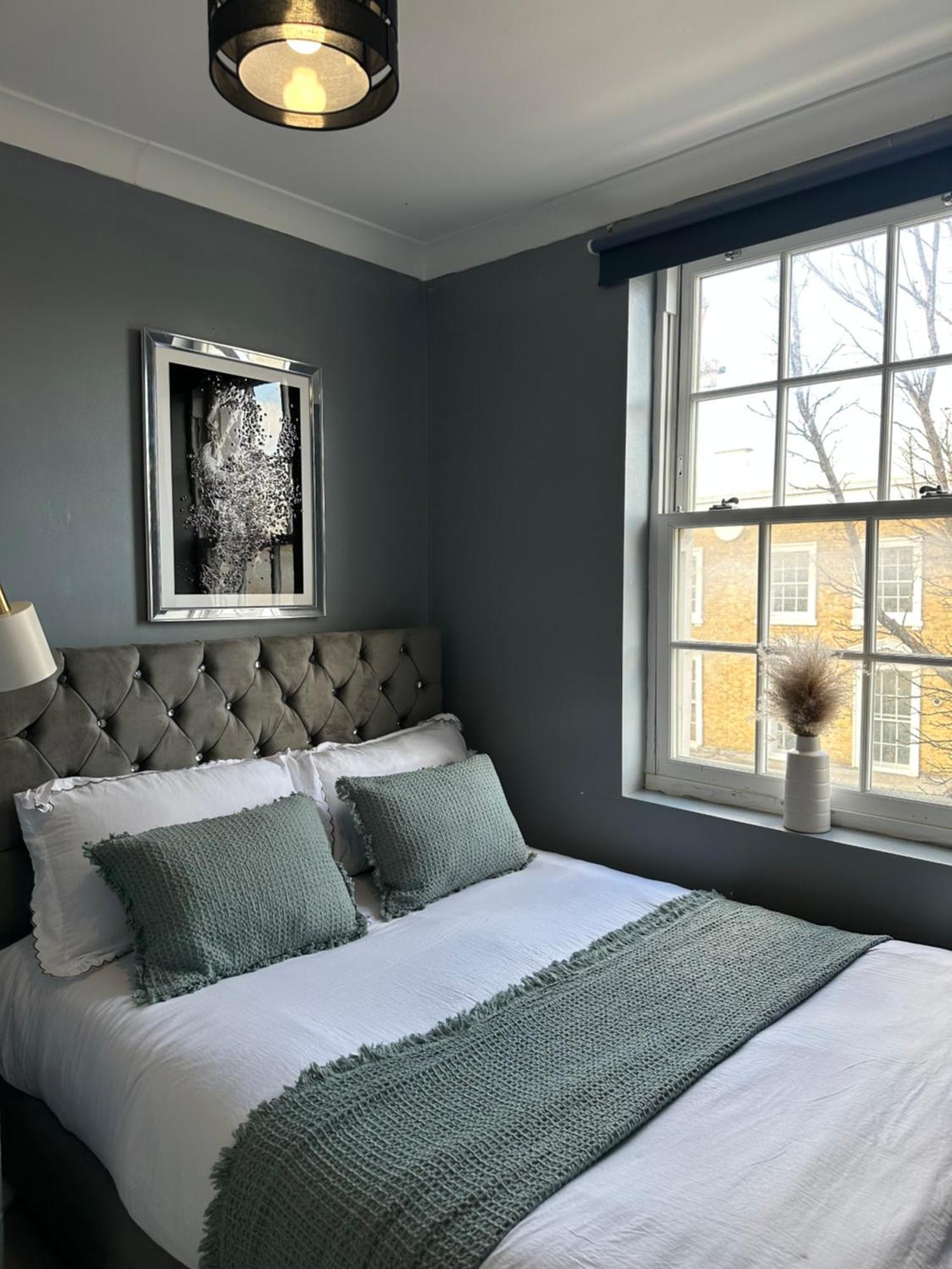 "Bright & Spacious" 3 Bedroom Flat By Kings Cross, St Pancras Station!!!!64 Londra Esterno foto